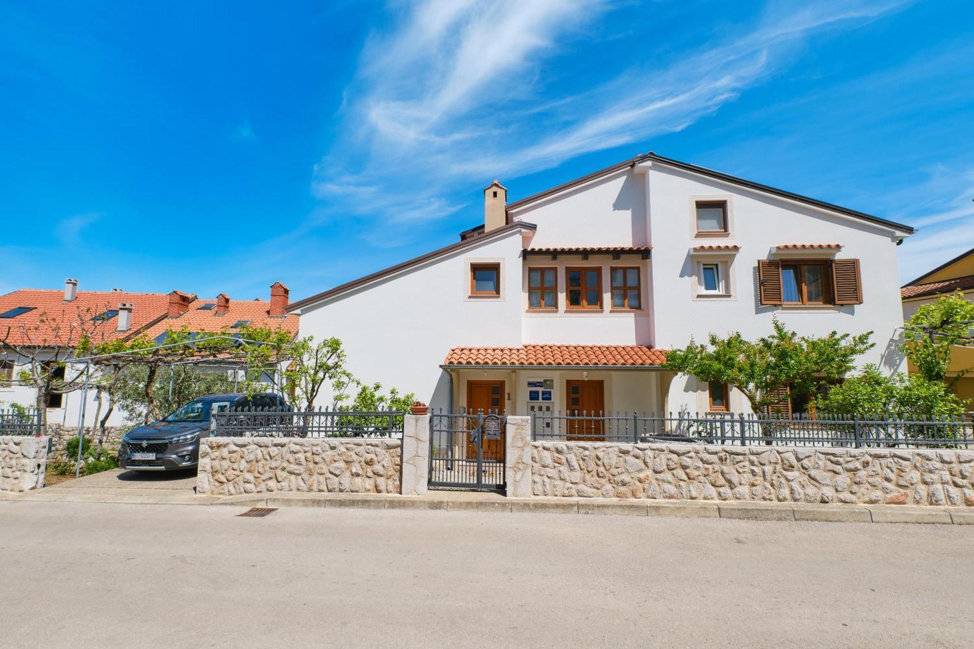 מאלי לוסיניי Apartments Anci מראה חיצוני תמונה